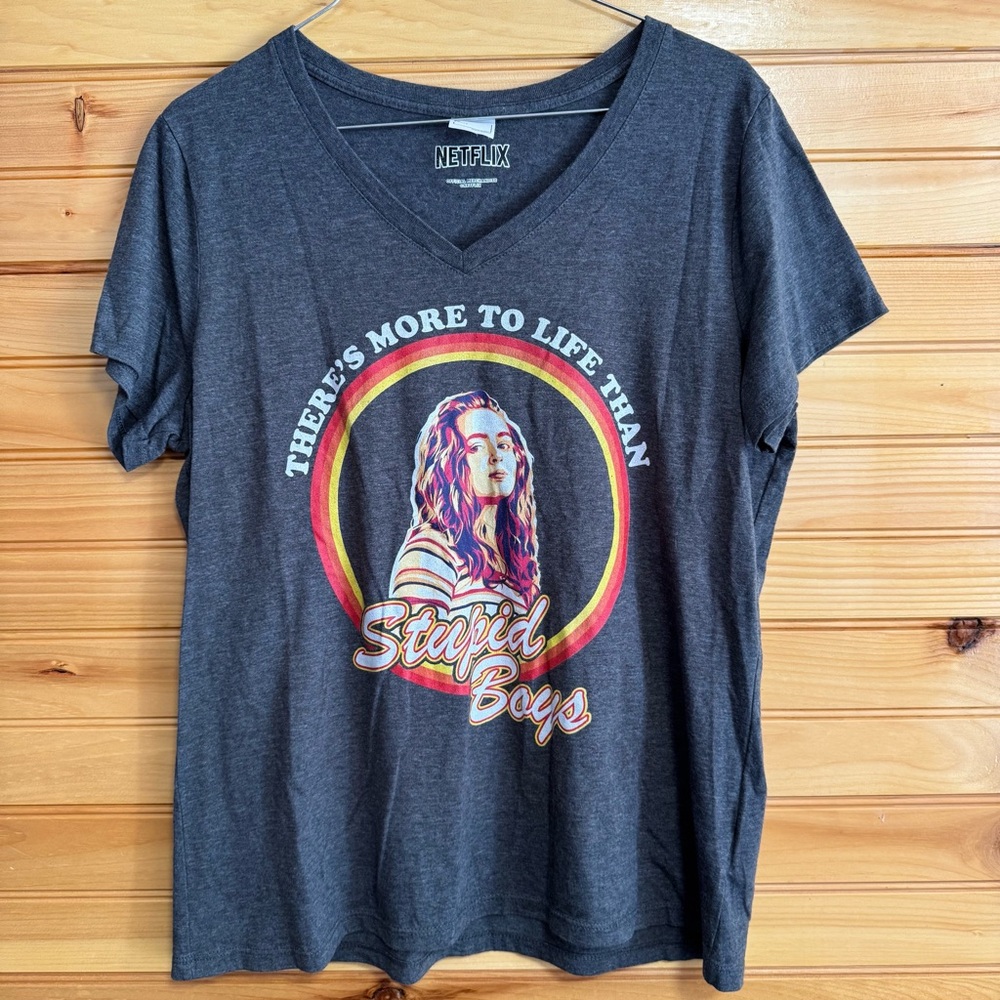 Netflix Stranger Things Stupid Boys Women’s Graphic T-Shirt Large